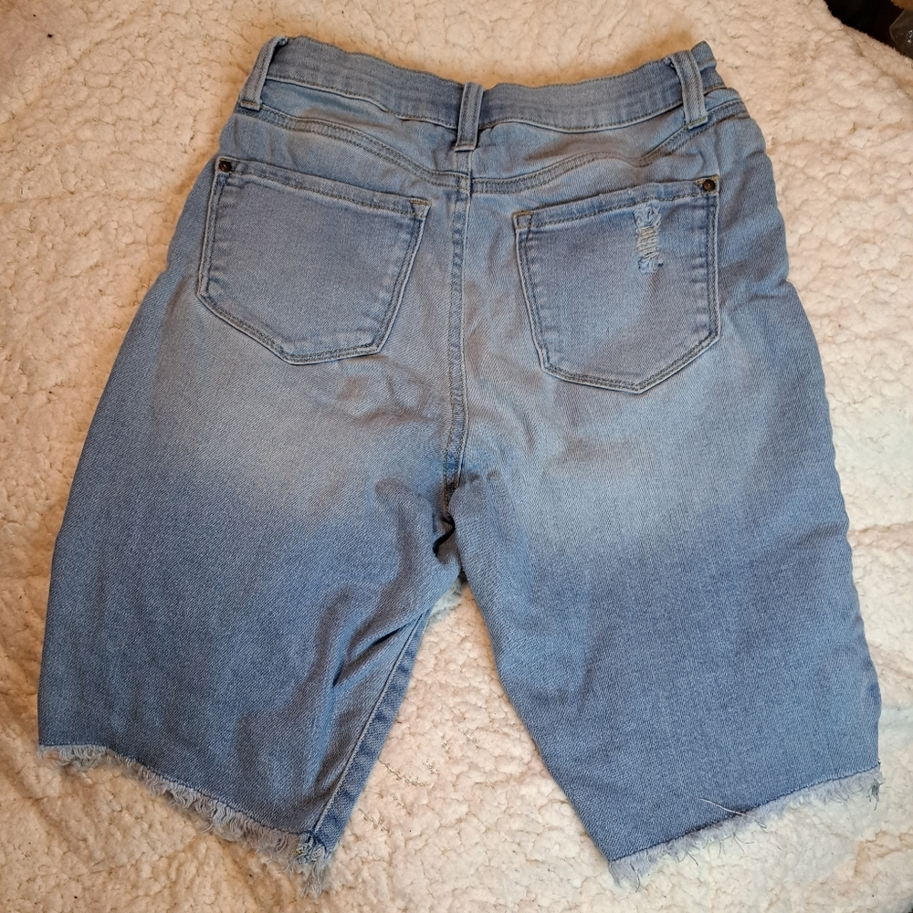 High Rise Shorts - Picture 3 of 4